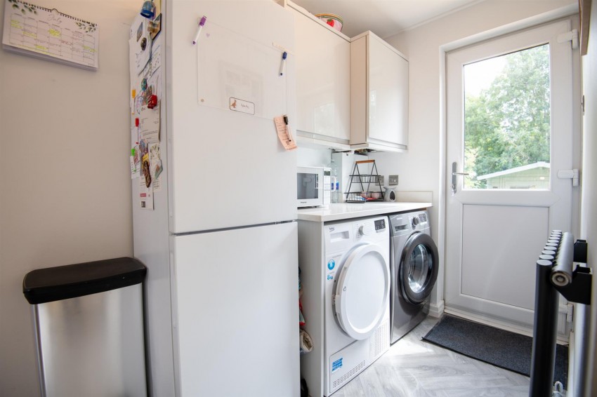 Images for Hatfield Close, Wellingborough