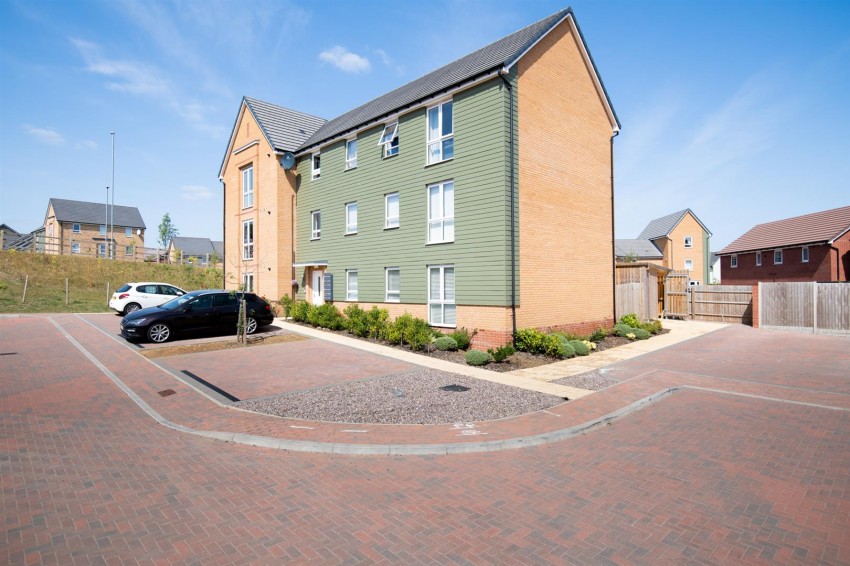 Images for Carlin Close, Glenvale Park, Wellingborough