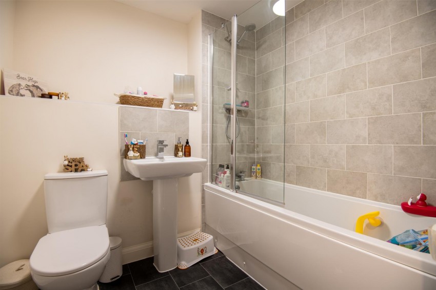 Images for Carlin Close, Glenvale Park, Wellingborough
