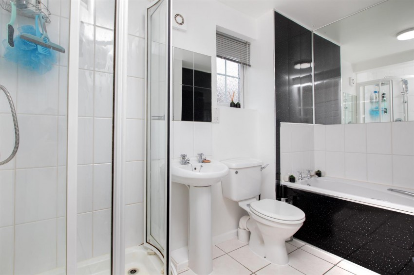 Images for Coniston Close, Higham Ferrers