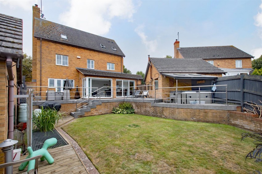 Images for Coniston Close, Higham Ferrers