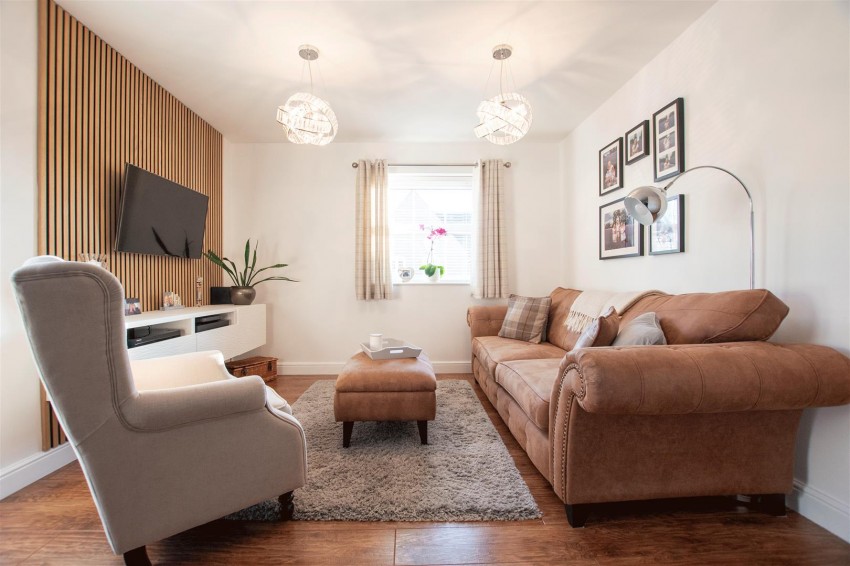 Images for Bluebell Close, Wellingborough