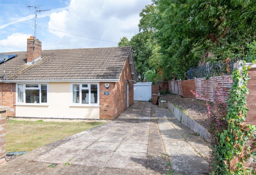 Images for Oakway, Wellingborough