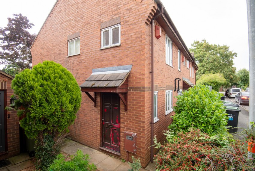 Images for 18 Castle RoadWellingboroughNorthants