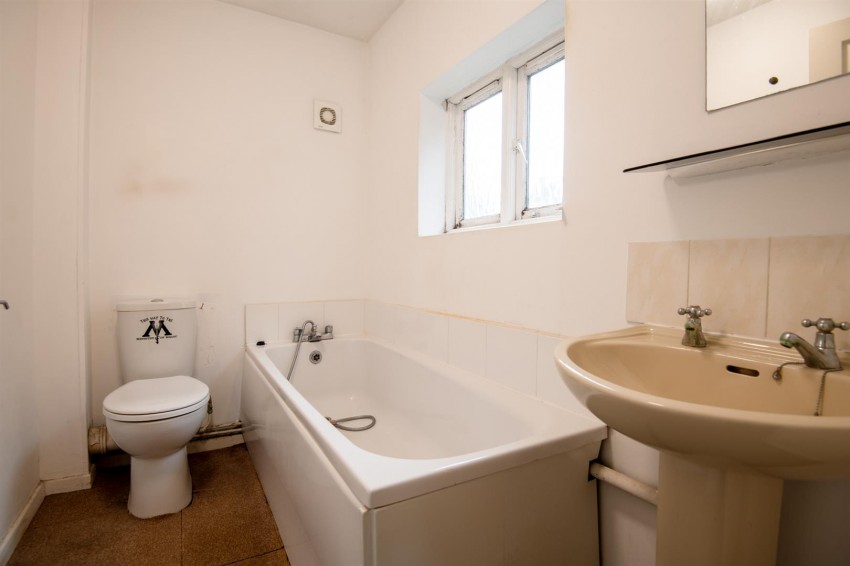 Images for 18 Castle RoadWellingboroughNorthants