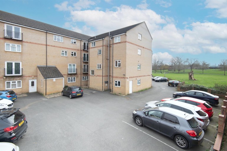 Fields View, Wellingborough