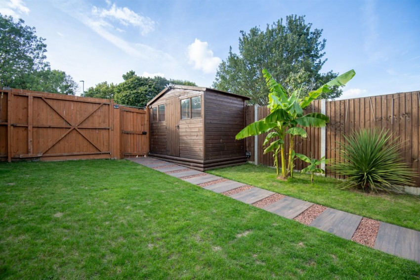 Images for Sandpiper Lane, Wellingborough