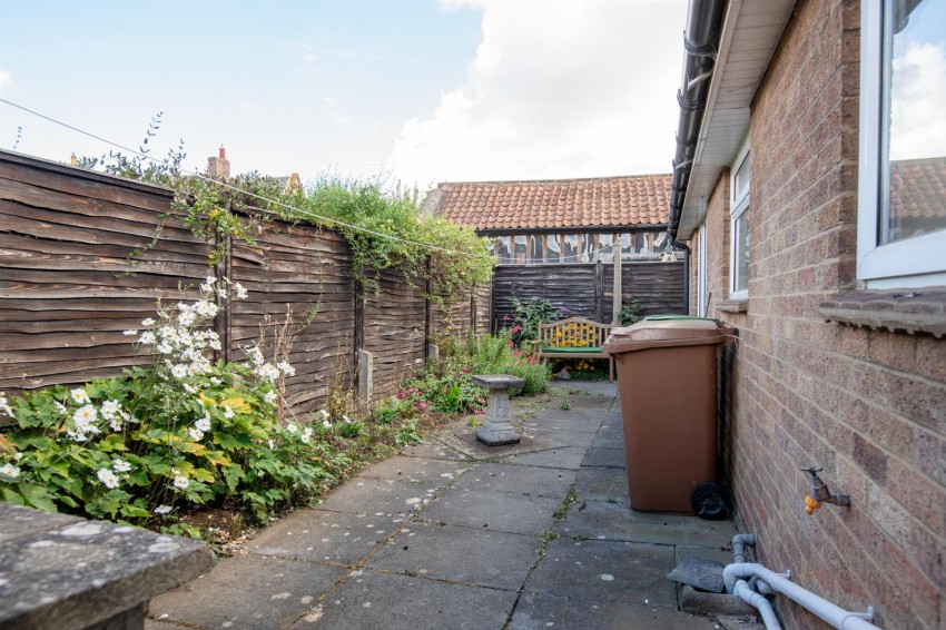 Images for Park Lane, Earls Barton, Northampton