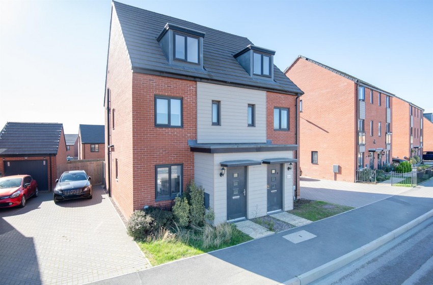 Images for Fitzhugh Rise, Wellingborough