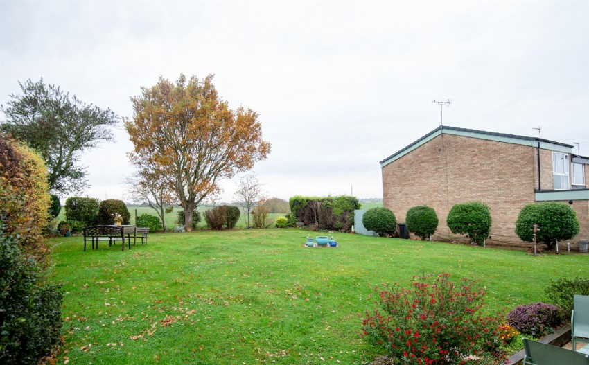 Images for The Willows, Little Harrowden