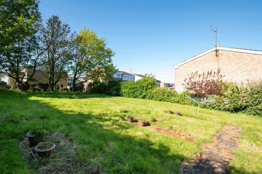 Images for The Willows, Little Harrowden