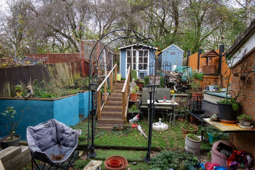 Images for Mushroom Field Road, Northampton