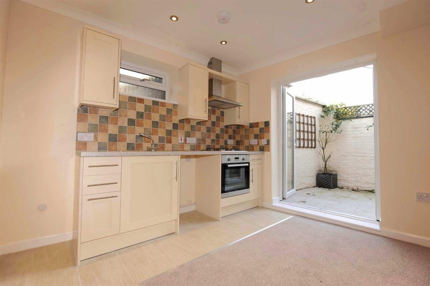 Images for Victoria Road, Wellingborough