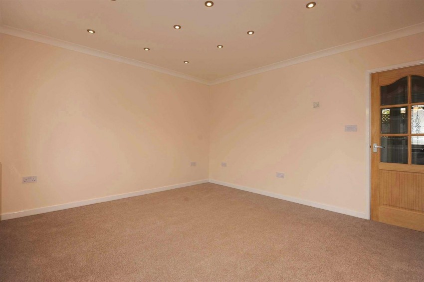 Images for Victoria Road, Wellingborough