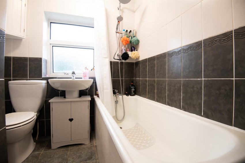 Images for Windsor Road, Wellingborough