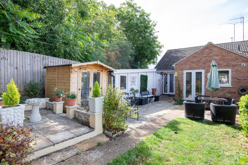 Images for Oakway, Wellingborough