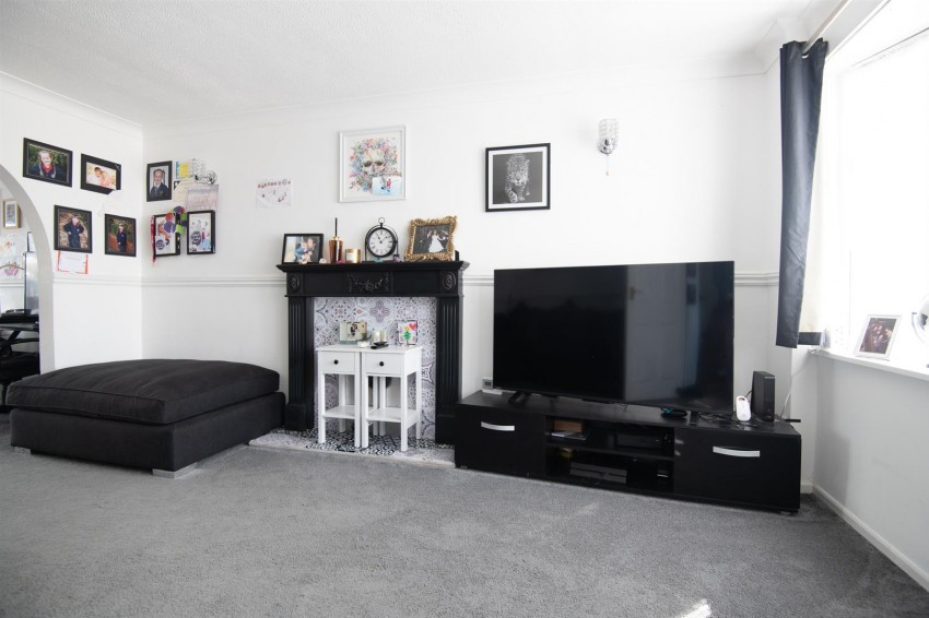 Images for Torrington Crescent, Wellingborough