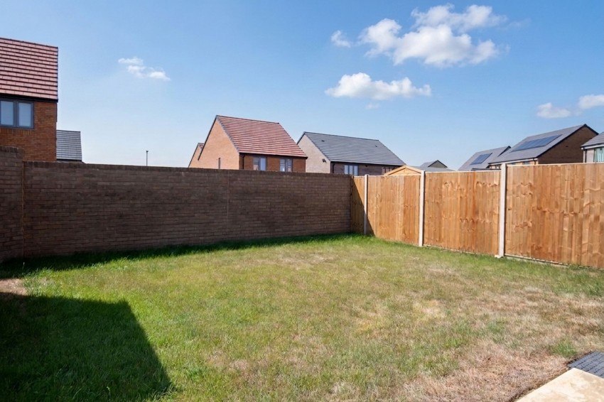 Images for Shale Meadow, Wellingborough, NN8