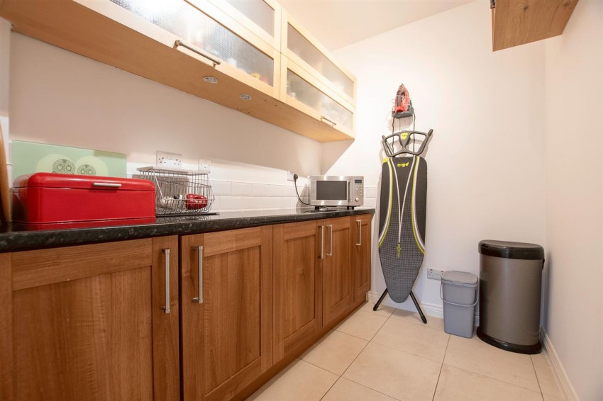 Images for The Avenue, Wellingborough, NN8