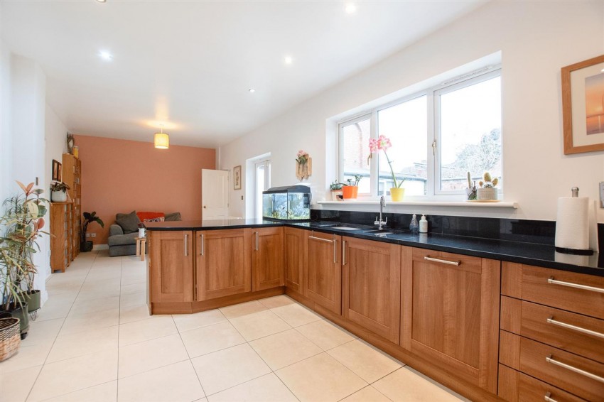 Images for The Avenue, Wellingborough, NN8