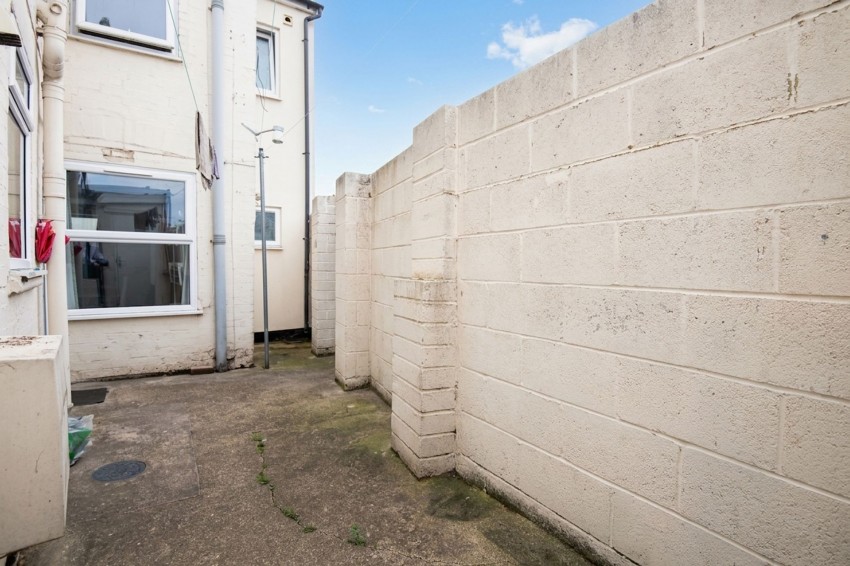 Images for Grant Road, Wellingborough, NN8