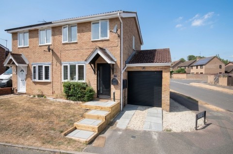 View Full Details for Medway Drive, Wellingborough, NN8