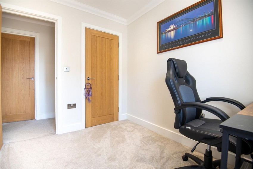 Images for Coles Close, Little Harrowden, NN9