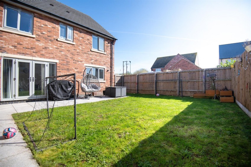 Images for Coles Close, Little Harrowden, NN9