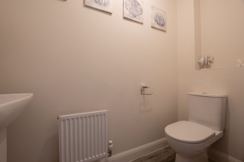 Images for Glenvale Drive, Wellingborough, NN8