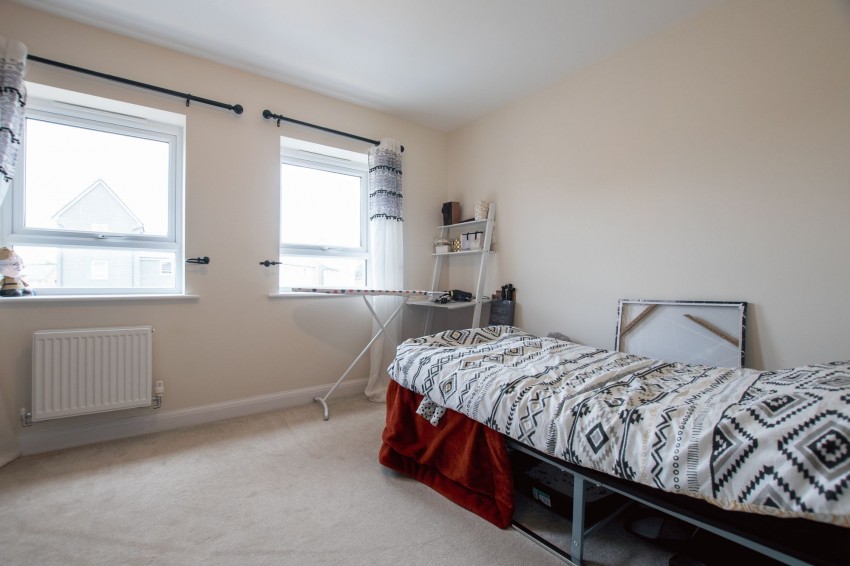 Images for Glenvale Drive, Wellingborough, NN8