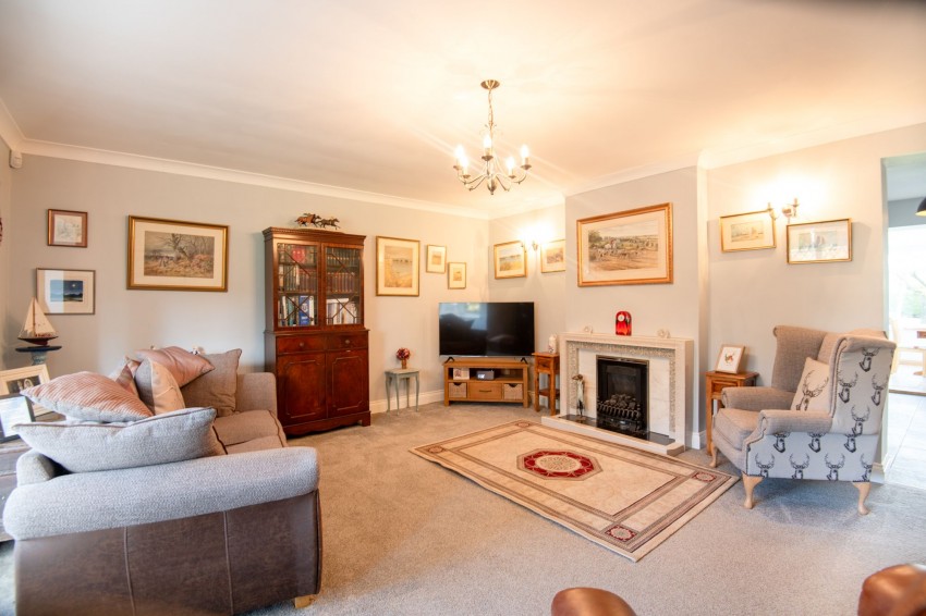 Images for The Promenade, Wellingborough, NN8
