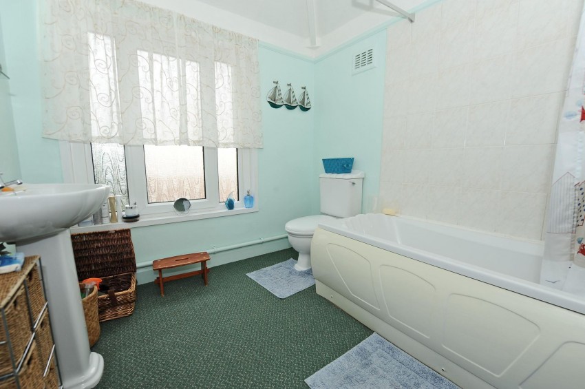 Images for Eastfield Crescent, Wellingborough, NN9