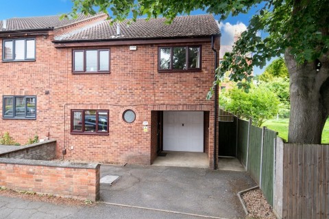 View Full Details for College Street, Wellingborough, NN8