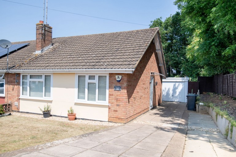 Oakway, Wellingborough, NN8