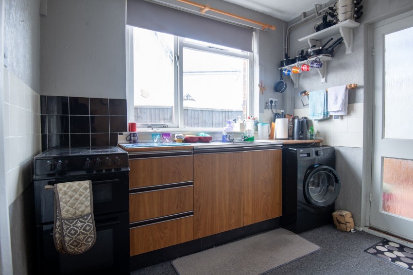 Images for Milner Road, Finedon, NN9