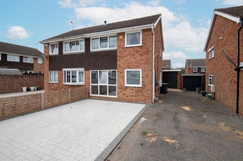 View Full Details for Torrington Crescent, Wellingborough, NN8
